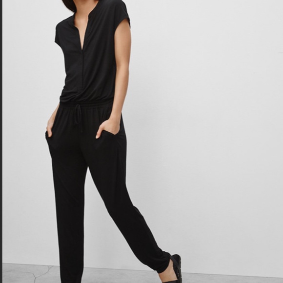 Aritzia Babaton Donnie Jumpsuit - Picture 1 of 4